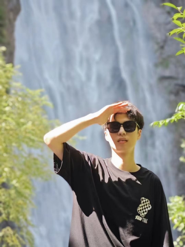 大橙子的第一张照片--盐城相亲服务中心