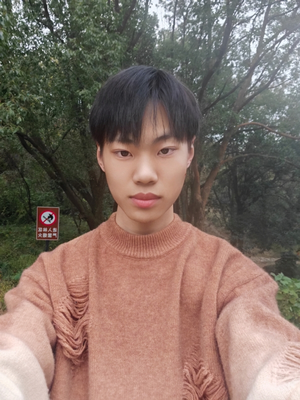祤辰的第一张照片--盐城相亲服务中心