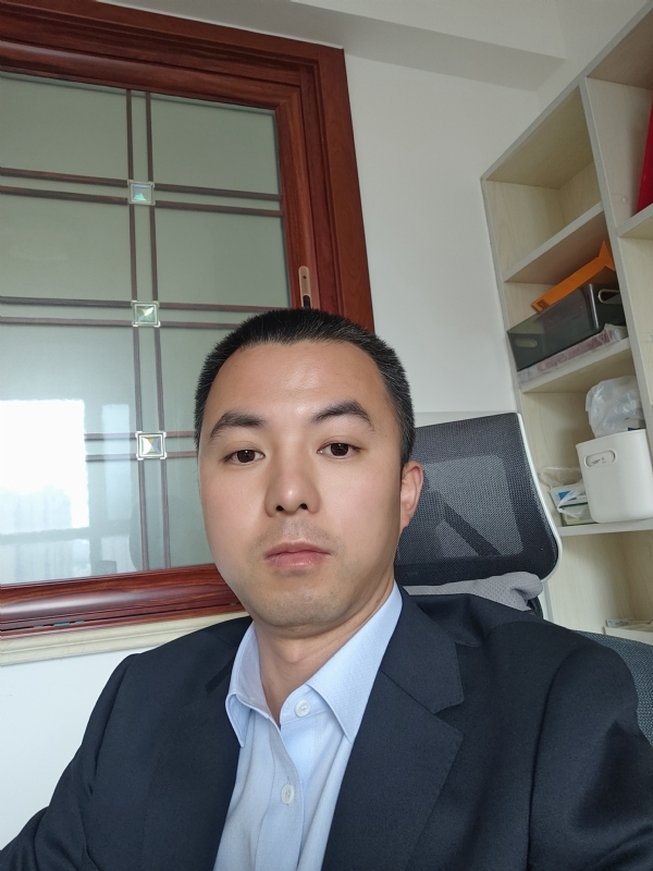 枭龙的第二张照片--盐城相亲服务中心